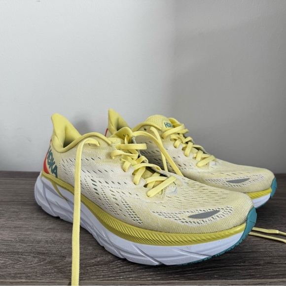 NWOB - HOKA One Clifton 8 Yellow Pear Sweet Corn 1119394 YPSC Size 8.5B Sold out - Picture 1 of 16